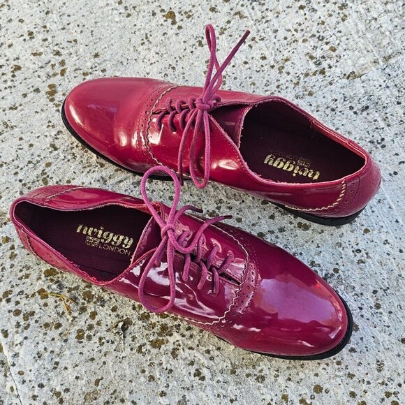Twiggy London Women Shoes Red Faux patent Leather Upper Lace Up Sneaker Size 8M - Picture 8 of 11